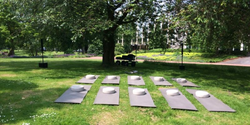 yoga im Park yoga im Park